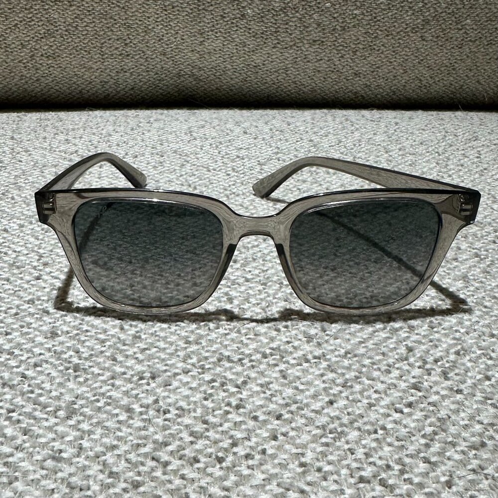 Ray-Ban RB4323 Sunglasses